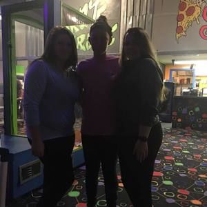 Meet your Posher, Addison